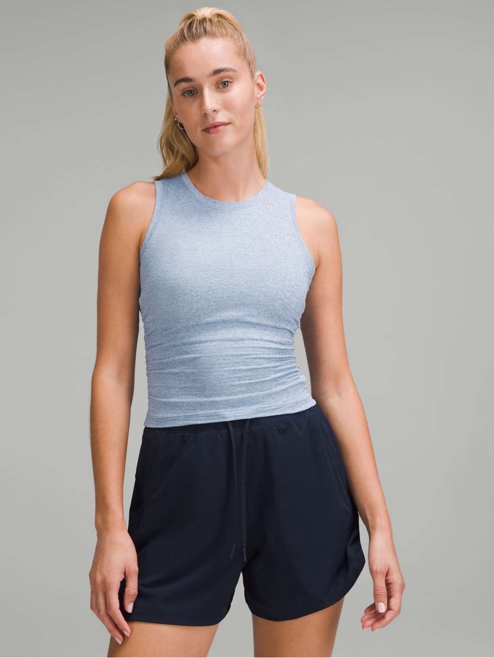 Lululemon License to Train Tight-Fit Tank Top
Heathered Blue Willow Sz 2